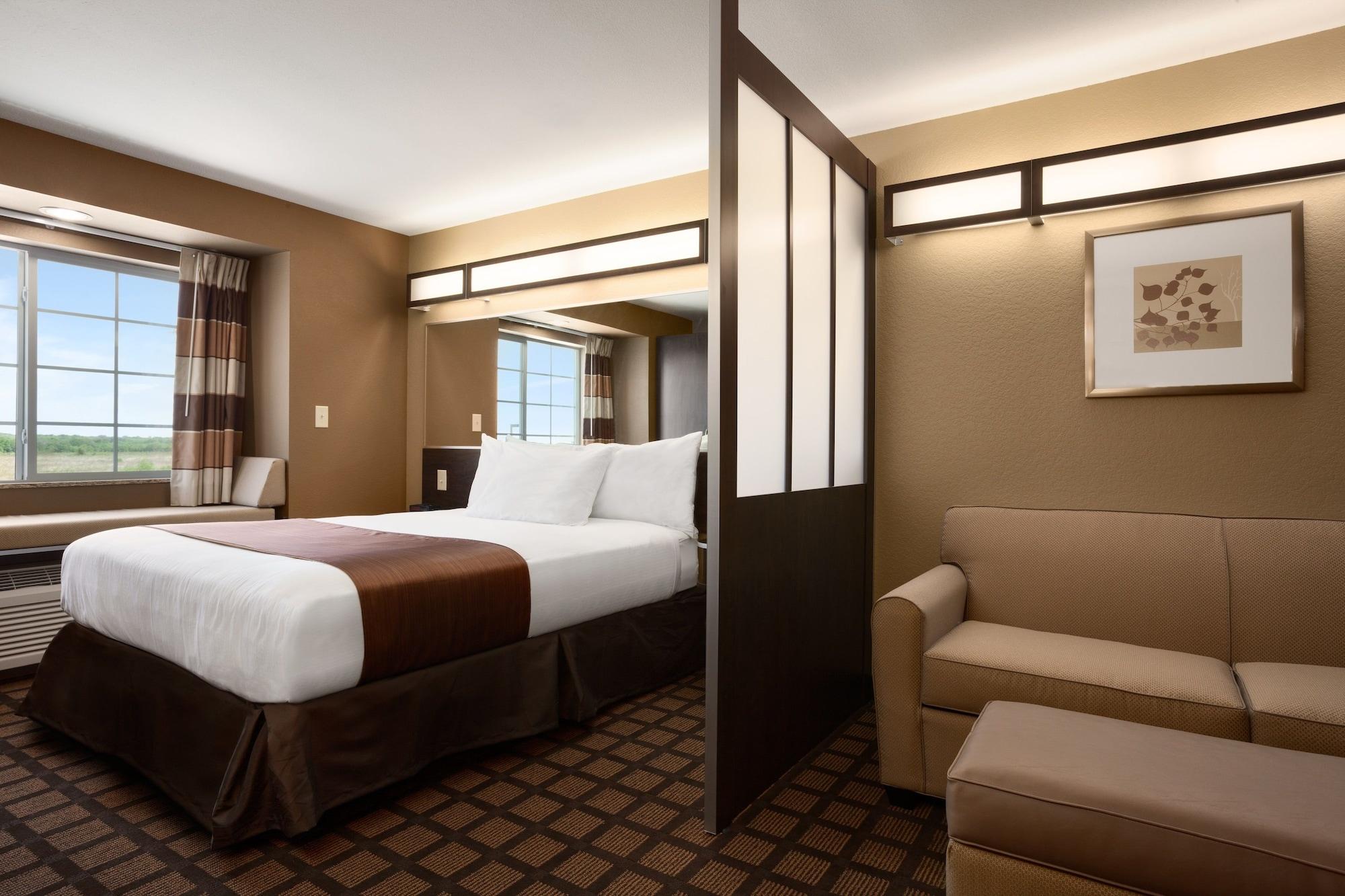 Hotel Microtel & By Wyndham