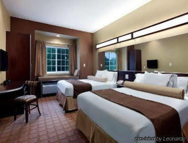 Hotel Microtel & By Wyndham Midland